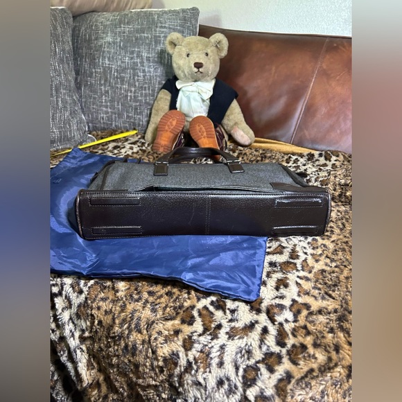 Tumi Astor Ansonia Leather Trim Laptop Messenger Bag Grey Coated Canvas Zip RFID - Picture 9 of 12